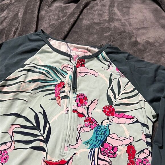 Carve Designs Floral Rash Guard in Pink and Blue - Picture 4 of 6